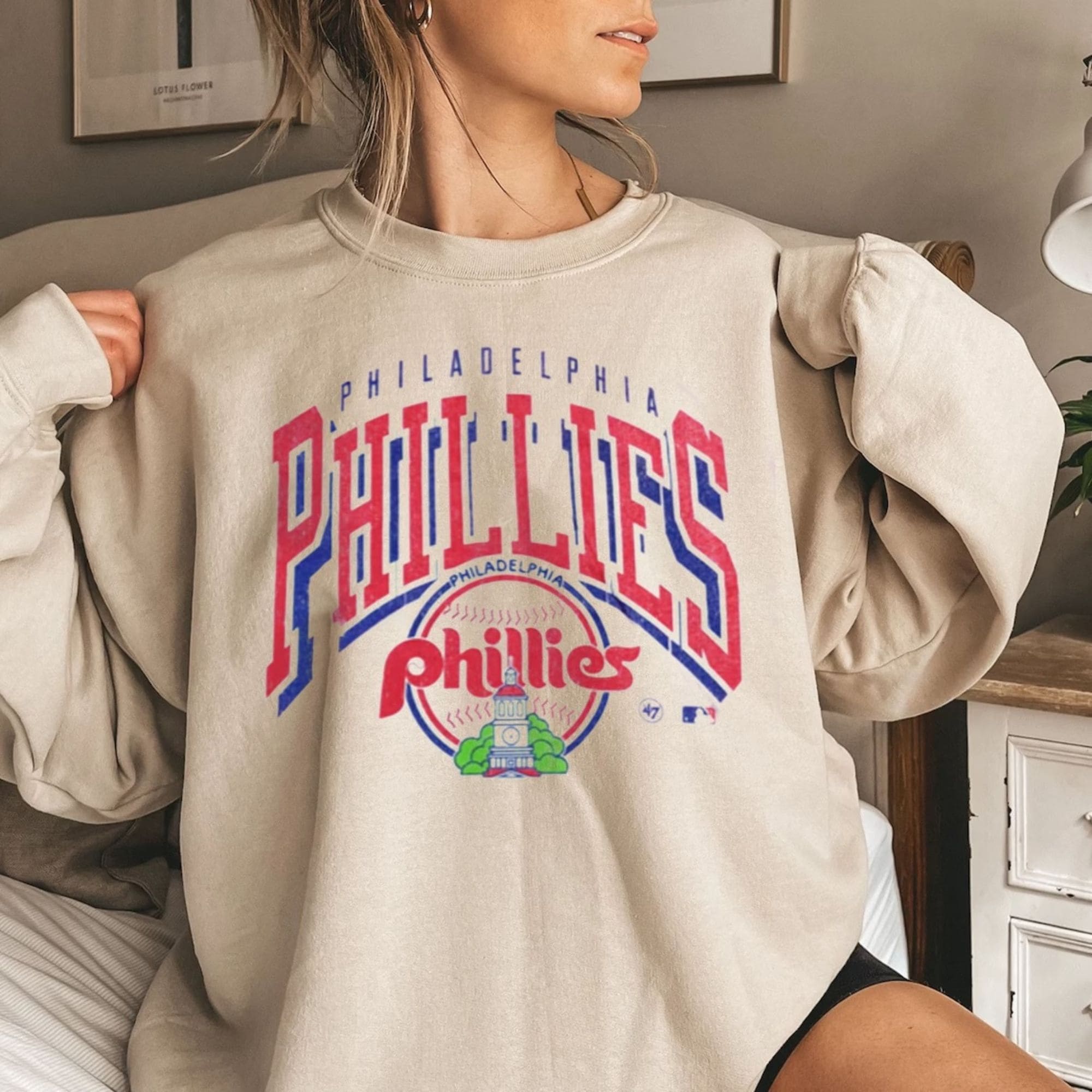 Vintage Phillies Baseball Style 90s Sweatshirt, Vintage Philadelphia  Baseball Shirt, Retro Phillies TShirt, Vintage Style MLB Shirt Baseball